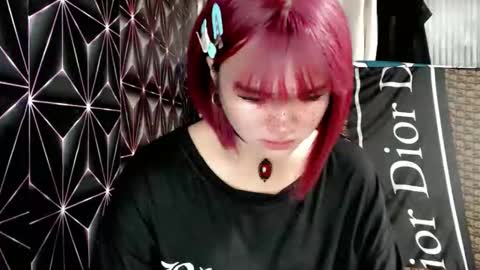 Snapshot of queen_elicktra chatting on 20, 5, 2026 JOY online show from 20, 5, 2026