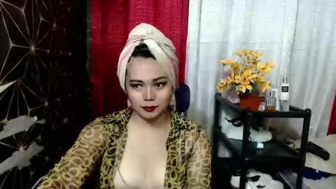 Snapshot of queen_ennah chatting on 21, 1, 2025 queen_ennah online show from 21, 1, 2025