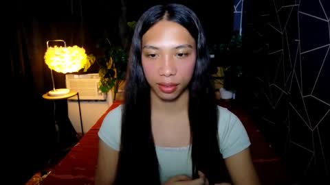 Snapshot of queen_gia chatting on 9, 4, 2026 queen_gia online show from 9, 4, 2026