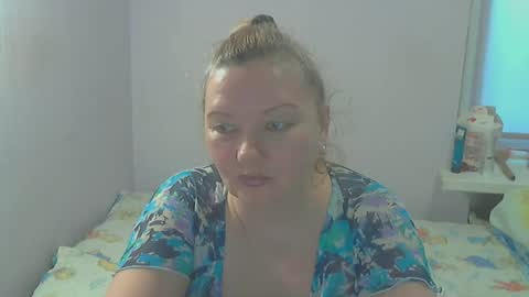 Snapshot of queen_jane8 chatting on 7, 4, 2026 queen_jane8 online show from 7, 4, 2026