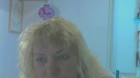 Snapshot of queen_jane8 chatting on 10, 5, 2026 queen_jane8 online show from 10, 5, 2026