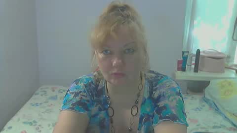 Snapshot of queen_jane8 chatting on 25, 5, 2026 queen_jane8 online show from 25, 5, 2026