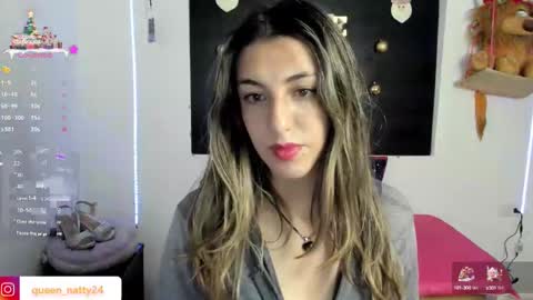 queen_natttyy online show from 19, 12, 2024