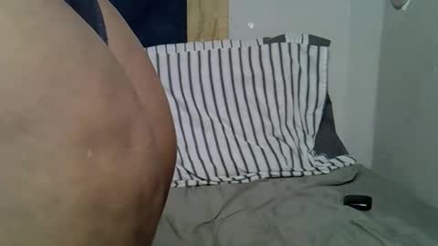 Snapshot of queen_polite1 chatting on 19, 4, 2026 queen_polite1 online show from 19, 4, 2026