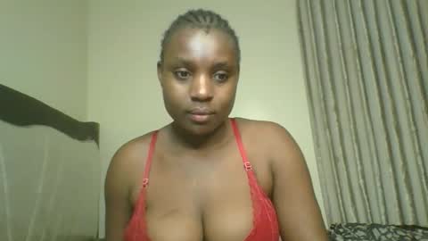 Snapshot of queen_wow2 chatting on 22, 5, 2026 queen online show from 22, 5, 2026