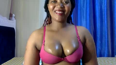 Snapshot of queenbebony2 chatting on 10, 12, 2024 Queenbebony2 online show from 10, 12, 2024