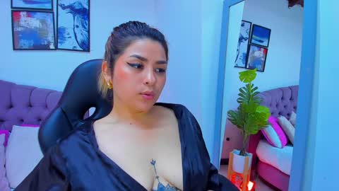 Queen online show from 26, 1, 2025