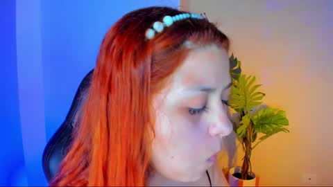 Snapshot of queengrett chatting on 1, 5, 2026 Queen online show from 1, 5, 2026