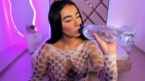 Maria Del Mar online show from 10, 3, 2026