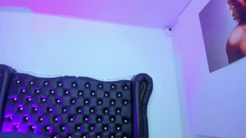 Snapshot of queenlatina10 chatting on 25, 2, 2026 Andrea online show from 25, 2, 2026