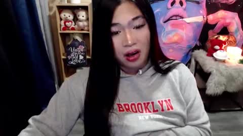 Snapshot of queenofcum169xx chatting on 24, 11, 2025 Mikka online show from 24, 11, 2025