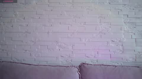 Snapshot of queenofmodels chatting on 12, 5, 2026 QueenOfModels online show from 12, 5, 2026