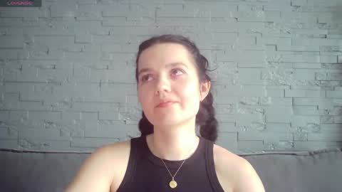 Snapshot of queenofmodels chatting on 16, 5, 2026 QueenOfModels online show from 16, 5, 2026