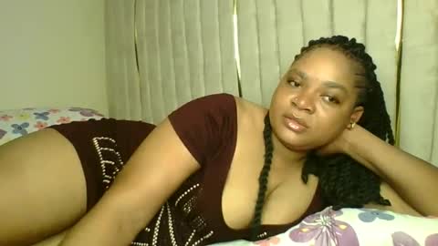 Snapshot of queenofsouls chatting on 2, 1, 2025 . online show from 2, 1, 2025