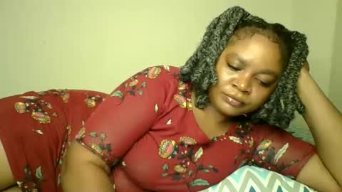 Snapshot of queenofsouls chatting on 17, 2, 2025 . online show from 17, 2, 2025