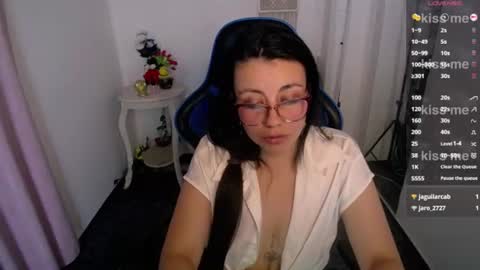 Snapshot of queenrose94 chatting on 11, 6, 2026 queenrose94 online show from 11, 6, 2026