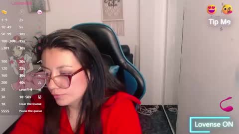 Snapshot of queenrose94 chatting on 20, 6, 2026 queenrose94 online show from 20, 6, 2026