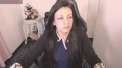 Snapshot of queenrose94 chatting on 25, 6, 2026 queenrose94 online show from 25, 6, 2026
