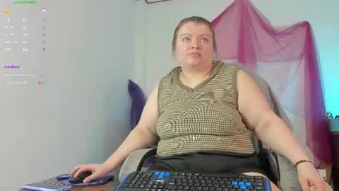 Snapshot of queensami7 chatting on 29, 6, 2026 Samantha online show from 29, 6, 2026