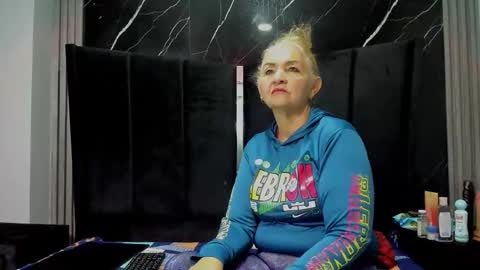 queenstarhyl online show from 14, 3, 2026