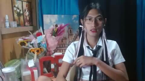 queensteffi online show from 1, 12, 2024
