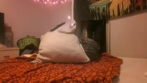 Snapshot of queenstonermami chatting on 9, 6, 2026 queenstonermami online show from 9, 6, 2026