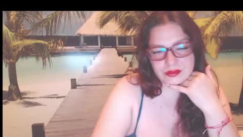 Snapshot of queenxnatasha chatting on 18, 6, 2026 queenxnatasha online show from 18, 6, 2026