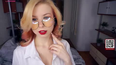 Tate online show from 26, 11, 2025