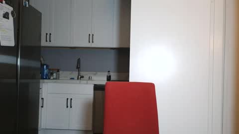 Snapshot of quest_one chatting on 3, 10, 2025 Jim online show from 3, 10, 2025