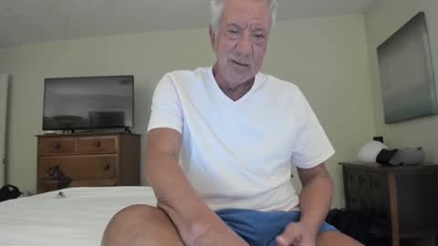 Snapshot of quest_one chatting on 10, 1, 2026 Jim online show from 10, 1, 2026