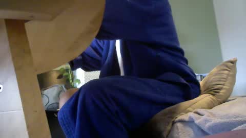 quetequeres online show from 15, 2, 2026