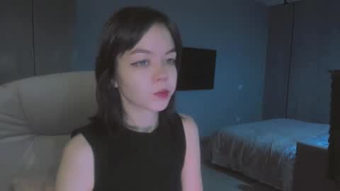 Snapshot of quietluxury chatting on 19, 12, 2025 quietluxury online show from 19, 12, 2025