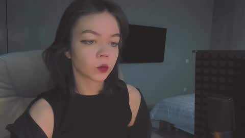 Snapshot of quietluxury chatting on 7, 1, 2026 quietluxury online show from 7, 1, 2026