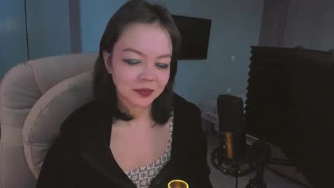 Snapshot of quietluxury chatting on 21, 2, 2026 quietluxury online show from 21, 2, 2026