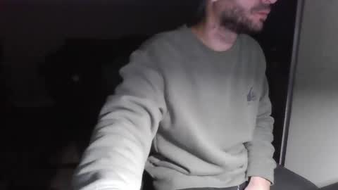 Snapshot of quinsanre chatting on 10, 1, 2025 Bones online show from 10, 1, 2025