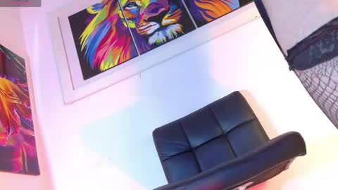 Snapshot of quuen_valery chatting on 1, 6, 2026 quuen_valery online show from 1, 6, 2026