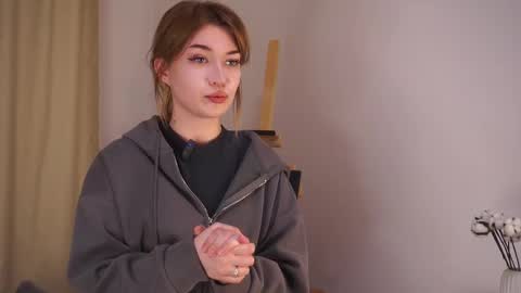 Snapshot of quyenkjos chatting on 25, 11, 2025 Alice online show from 25, 11, 2025