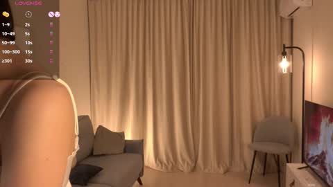 Snapshot of qwelbi chatting on 24, 9, 2025 kiri online show from 24, 9, 2025