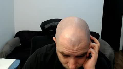 R0bila online show from 17, 4, 2026