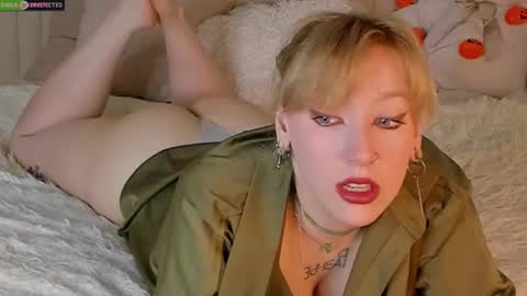 Snapshot of rachelcart chatting on 18, 10, 2025 RachelCart online show from 18, 10, 2025