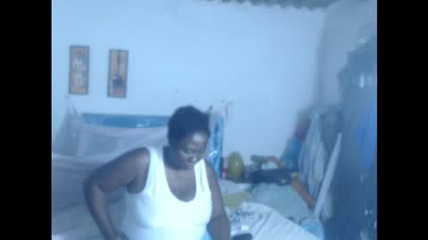 Snapshot of rachelexoticgirl chatting on 2, 10, 2025 rachelexoticgirl online show from 2, 10, 2025