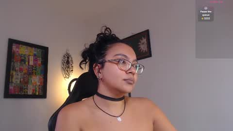 Snapshot of rachell_420 chatting on 29, 6, 2026 rachell_420 online show from 29, 6, 2026
