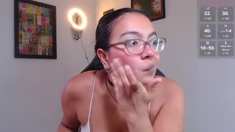 Snapshot of rachell_420 chatting on 1, 7, 2026 rachell_420 online show from 1, 7, 2026