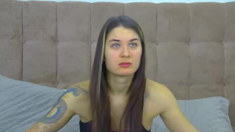 Snapshot of rachellsimpson chatting on 19, 1, 2026 RachellSimpson online show from 19, 1, 2026