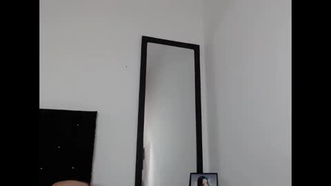 radiantgoddes online show from 17, 1, 2026