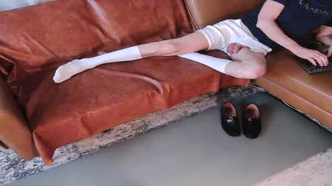 DressSock Shoe online show from 26, 6, 2026