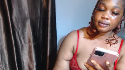 Snapshot of raina_reign chatting on 10, 6, 2026 raina online show from 10, 6, 2026