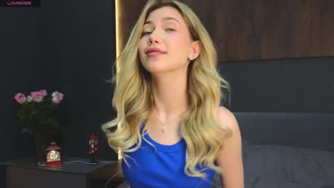 Lisa online show from 11, 12, 2024