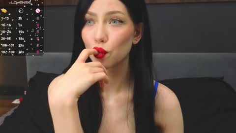 Lisa online show from 10, 3, 2025