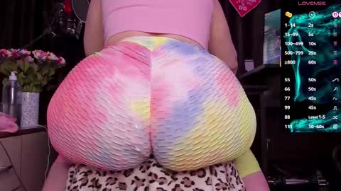 Snapshot of raissa_sky26 chatting on 16, 3, 2026 Laura online show from 16, 3, 2026